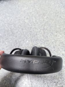 Б/в Навушники Kingston hyperx cloud mix buds wireless 01-200799889