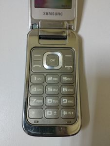 Б/в Мобільний телефон Samsung c3590 01-200809552