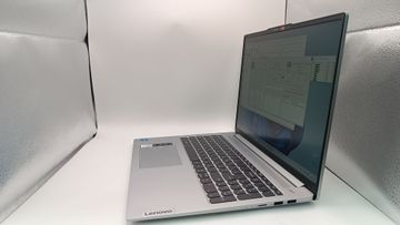 Б/в Ноутбук Lenovo 15/core i5-12450h ddr5/16gb ddr5/hdd *відсутній/ssd 512 gb/*інтегрована 01-200598492