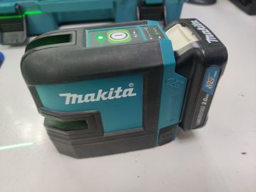 Б/у Набор инструментов Makita sk105gd та df333d +2 акб 12v 2.0 ah + зп 01-200840909