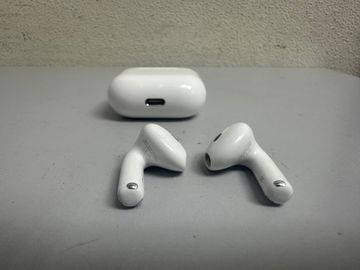 Б/в Навушники Apple airpods 4 01-200843959