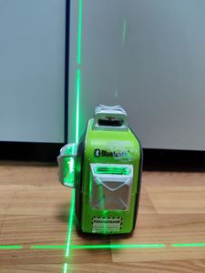 Б/в Лазерний вимірювальний інструмент Huepar 603cg-bt 01-200843449