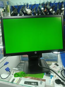 Б/в Монітор Hp zr2330 01-200821597