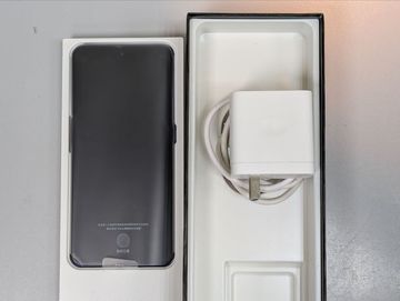 Б/в Мобільний телефон Realme gt neo3 8/128gb 80w 01-200880596