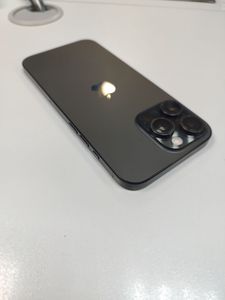 Б/в Мобільний телефон Apple iphone 16 pro max 512gb 01-200876393