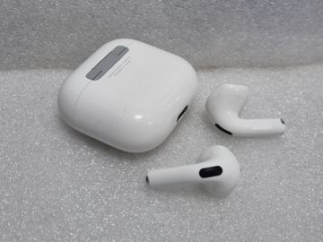 Б/в Навушники Apple airpods 4 01-200883863