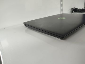 Б/в Ноутбук Hp 15/ryzen 7 3750h ddr4/16gb ddr4/hdd *відсутній/ssd 256 gb/geforce gtx1650 4gb 01-200888262