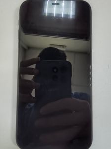 Б/у Мобільний телефон Apple iphone 11 64gb 01-200897367