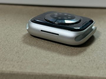 Б/в Смарт-годинник Apple watch series 8 gps 41mm aluminum case 01-200904127