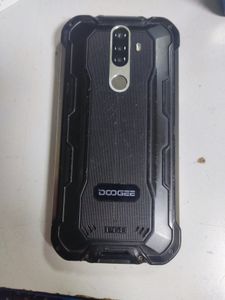Б/в Мобільний телефон Doogee s58 pro 6/64gb 01-200906121