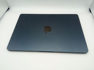 Б/в Ноутбук Apple macbook air 13.6/ m2 / ram 16gb/ ssd 256gb/ gpu 8 core 01-200907168