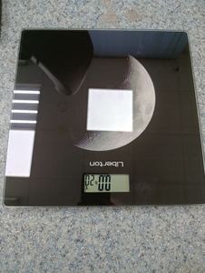 Б/в Електронні ваги Liberton lbs-0801 01-200911707