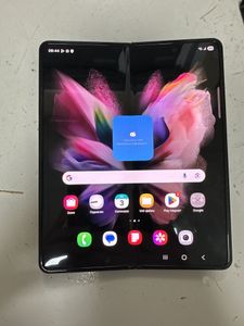 Б/в Мобільний телефон Samsung galaxy z fold3 5g sm-f926b 12/256gb 01-200913935