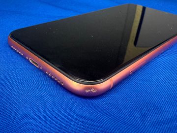 Б/в Мобільний телефон Apple iphone xr 64gb 01-200918143