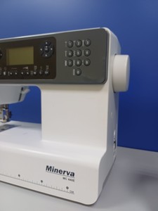 Б/у Швейная машина Minerva mc 440e 01-200946426