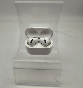 Б/в Навушники Apple airpods 4 with active noise cancellation 01-200948740
