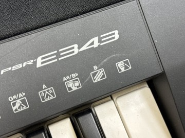 Б/у Синтезатор Yamaha psr-e343 01-200955239