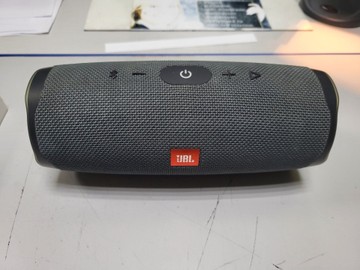Б/в Акустика Jbl charge essential 2 01-200965578
