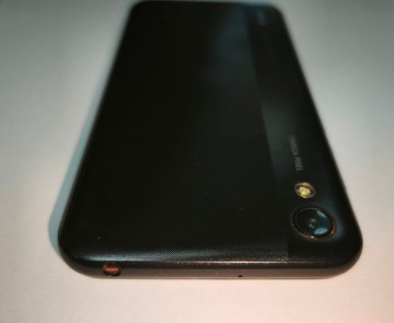 Б/в Мобільний телефон Huawei honor 8s 2/32gb ksa-lx9 01-200976786