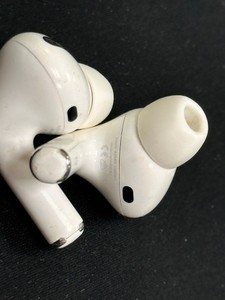 Б/в Навушники Apple airpods pro 2nd generation with magsafe charging case usb-c 01-200846339