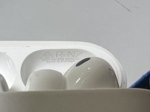 Б/в Навушники Apple airpods pro 3 01-200988002