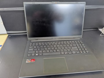 Asus 15/ryzen 5 7520u ddr5/16gb ddr5/hdd *відсутній/ssd 1000 gb/*інтегрована