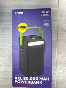 Б/у Повербанк Trust redoh xxl 50000mah 01-200991566