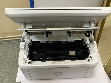 Б/в Принтер Hp laserjet mfp m141cw 01-200989427