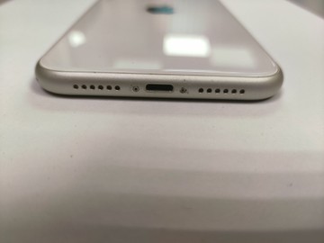 Б/у Мобільний телефон Apple iphone 11 64gb 01-200995269