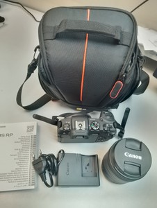 Canon eos r + canon rf 24-105mm f/4-7.1 is stm
