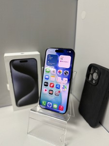 Б/в Мобільний телефон Apple iphone 15 pro 128gb 01-201024119