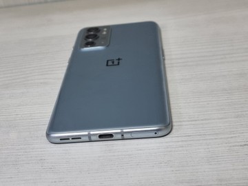 Б/в Мобільний телефон Oneplus 9rt 12/256gb 01-201031179