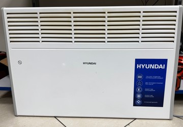 Б/в Обігрівач Hyundai hhc-1500ua 01-201035359