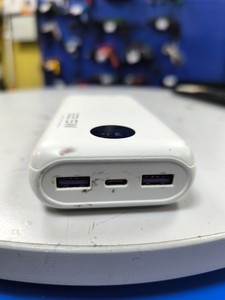 Б/в Зовнішній акумулятор Bestek bk77481 20000mah 01-201042607