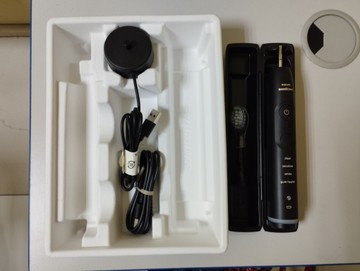 Б/в Електрична зубна щітка Philips sonicare 7100 series hx7421/01 01-201052299