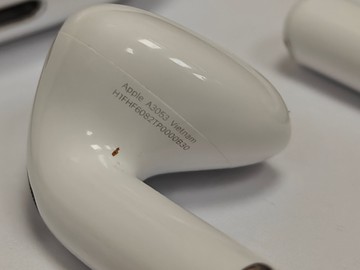 Б/в Навушники Apple airpods 4 01-201075709
