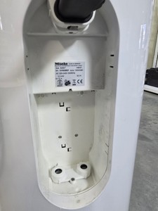 Б/в Парогенератор Miele b3847 01-201142629