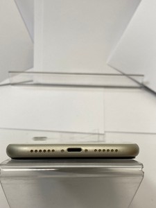 Б/в Мобільний телефон Apple iphone 11 128gb 01-201158500
