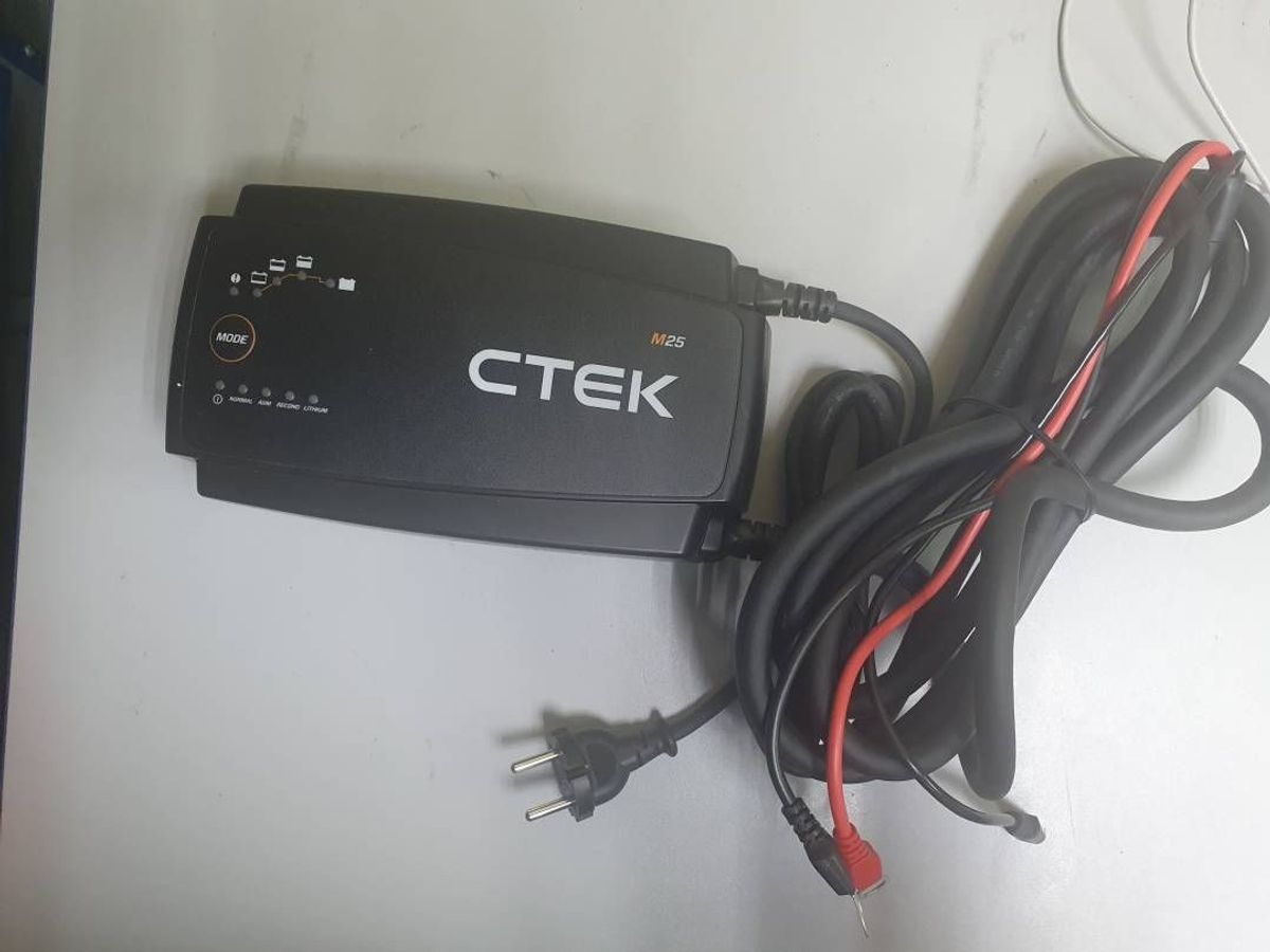 Ctek m25
