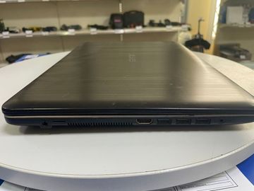 01-200513810: Asus 15/celeron n3350 ddr3/4gb ddr3/hdd 140 gb/ssd *відсутній/radeon rx5500m 4gb