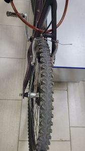 01-200512444: Cube aim 26'' 2013