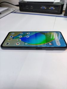 01-200632453: Zte blade v40 pro 6/128 gb