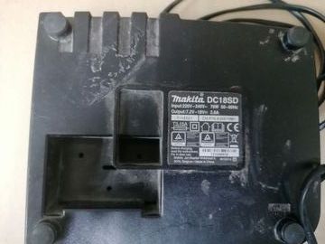 01-200772828: Makita dga513rtj