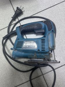 01-200790995: Makita 4328