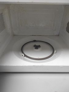 Б/у Микроволновая печь Ardesto go-s725w 01-200833560