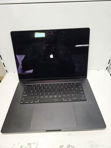 Б/в Ноутбук Apple macbook pro 16" late 2024 01-200843606