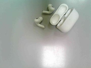 Б/в Навушники Apple airpods pro 2nd generation with magsafe charging case usb-c 01-200856864