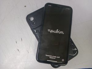 Б/в Мобільний телефон Apple iphone xr 64gb 01-200858577