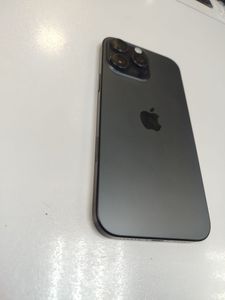 Б/в Мобільний телефон Apple iphone 16 pro max 512gb 01-200876393