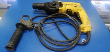 Б/в Перфоратор Dewalt d25033 01-200883877